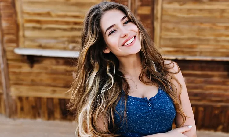 Cabelos Radiantes: Desvende os Segredos da Força e Brilho Natural